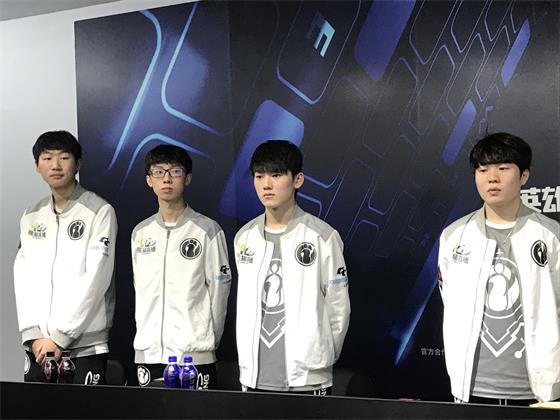 但西里奇凭 但西里奇凭