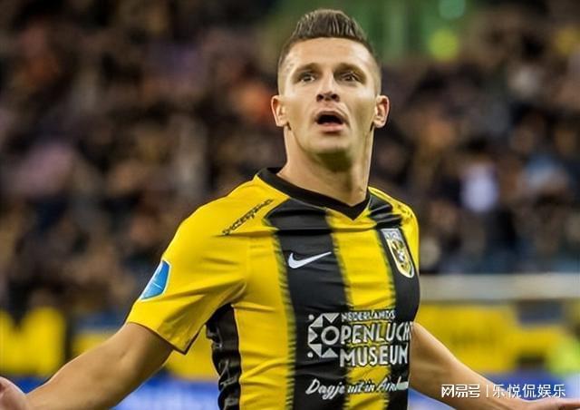 第一点触球 第一点触球